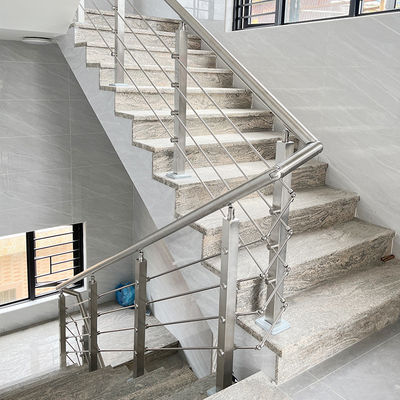 Apartment Interior Prefabricated Wrought Iron Stairs Railing Modern Design for Apartments