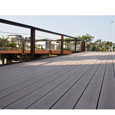 Modern Pear Wood Outdoor Wood-Plastic Flooring with Both Side Lamination and PP Plastic
