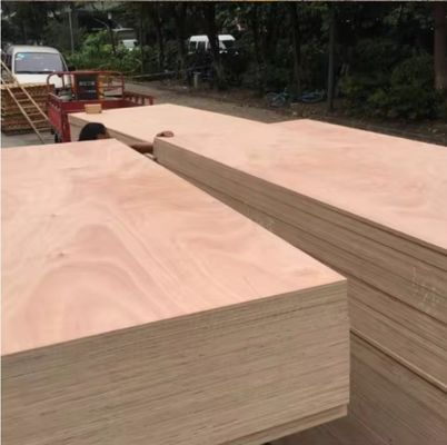 Indoor E1 Formaldehyde 18mm Waterproof Panels Commercial Hardwood Okoume Marine Sheet 4x8